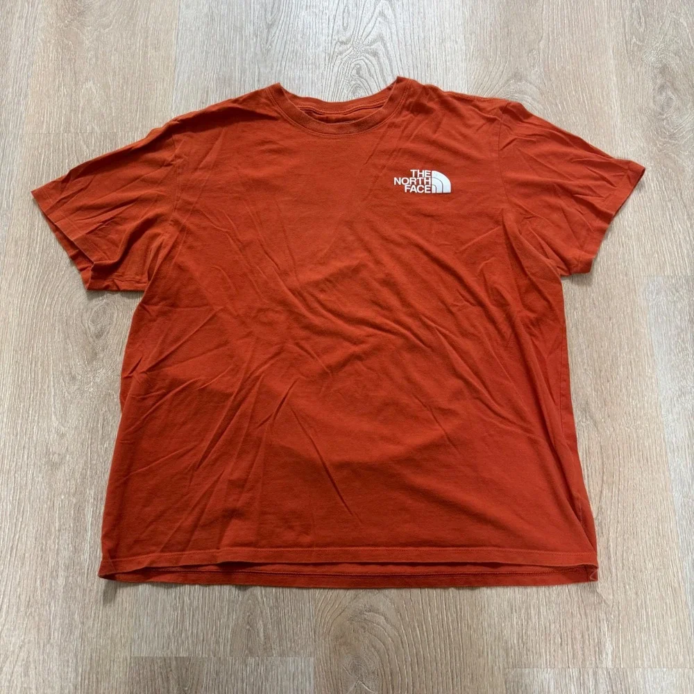 The North Face Graphic‎ and Pocket T-Shirt Bundle Mens XL Orange Beige Cotton